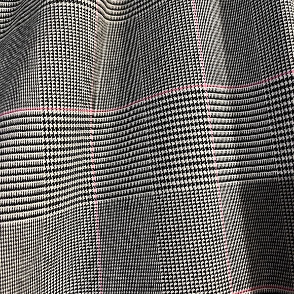 Alice + Olivia NWT Gray Asymmetrical Ruffle Skirt Size 10 - Picture 8 of 11